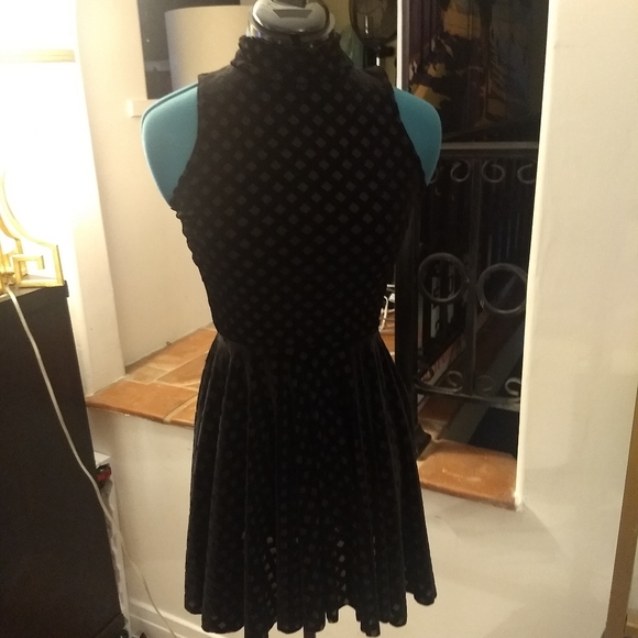Blackmilk Dresses & Skirts - Black Milk burned diamond velvet date night dress
